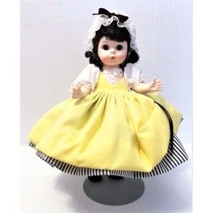 Madame Alexander France Doll Vintage 1980's International 8 " Doll #590